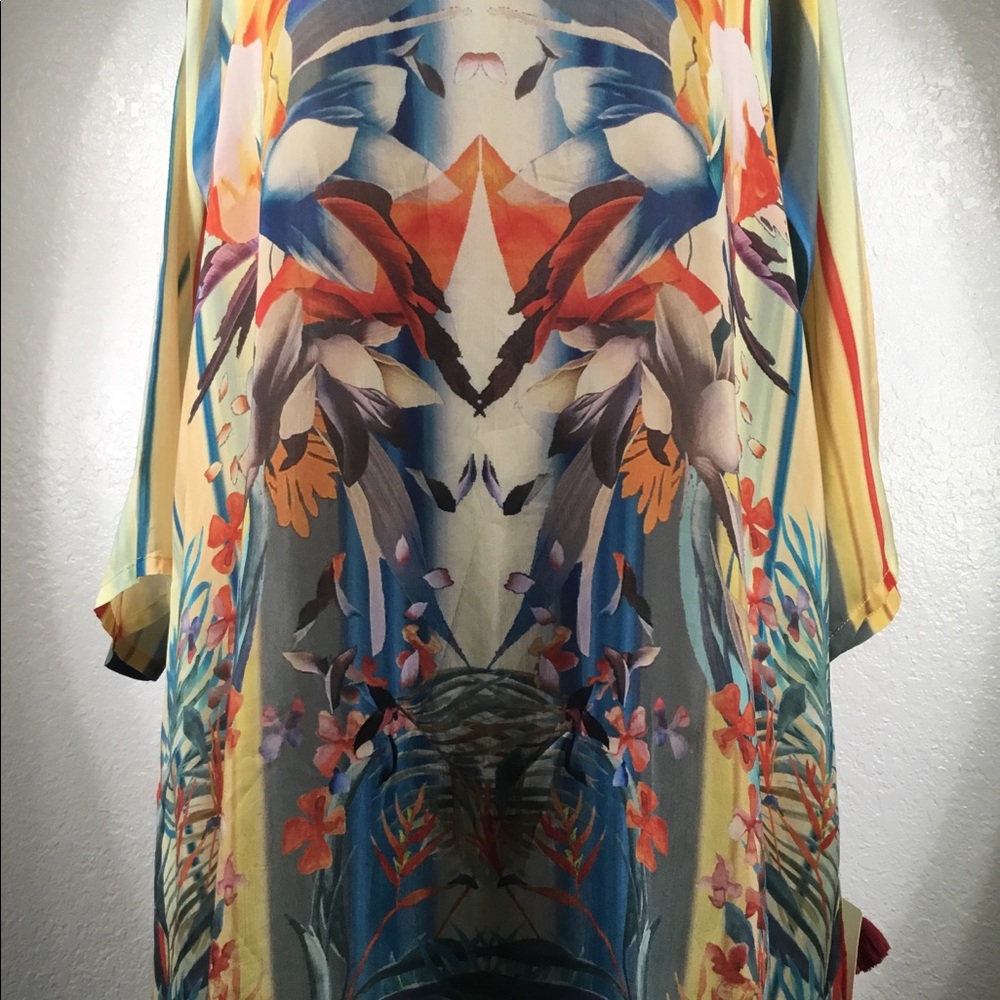 Johnny Was Journey V Neck Top Sz S/M NWT - Picture 2 of 7